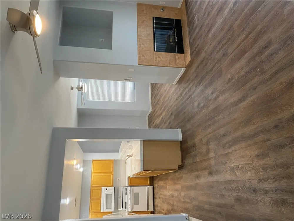 2325 Windmill Parkway #1313 Henderson, NV 89074