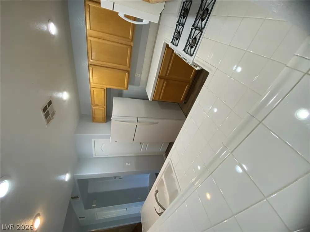 2325 Windmill Parkway #1313 Henderson, NV 89074