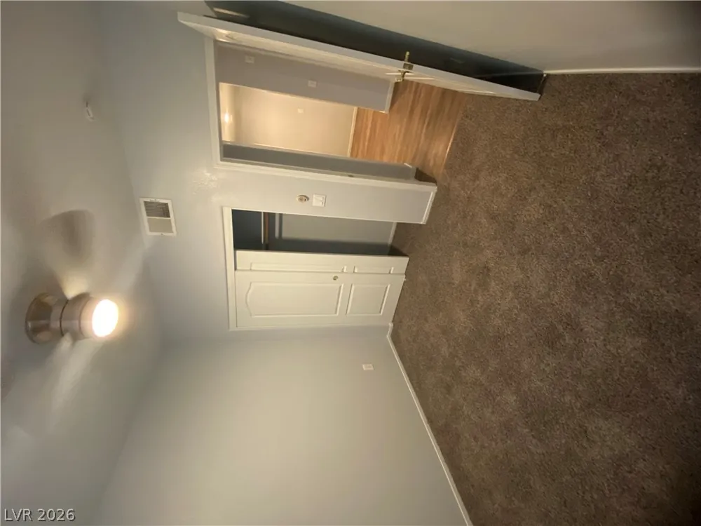 2325 Windmill Parkway #1313 Henderson, NV 89074