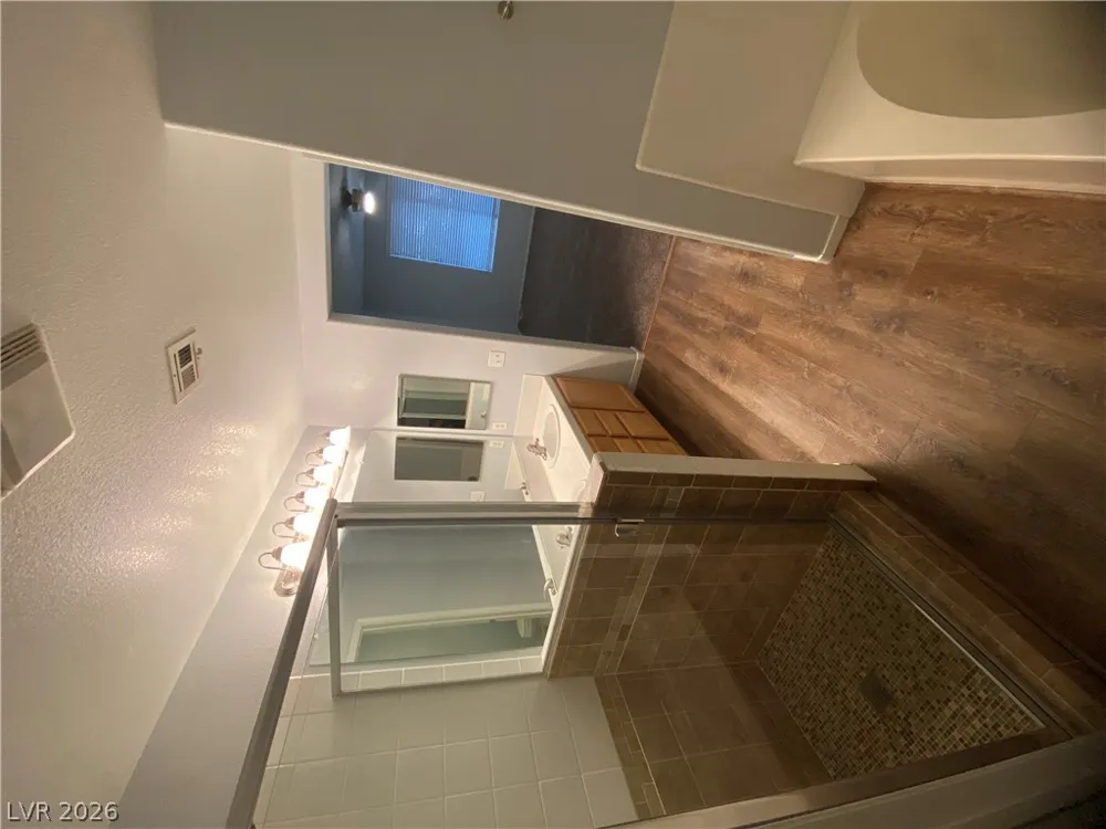 2325 Windmill Parkway #1313 Henderson, NV 89074