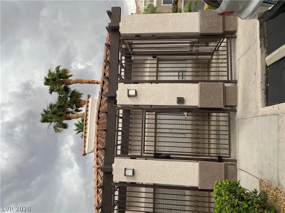 2325 Windmill Parkway #1313 Henderson, NV 89074
