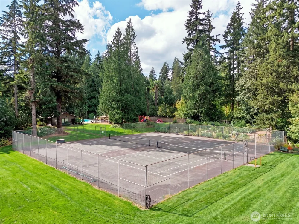 25529 SE 159th Street Issaquah, WA 98027