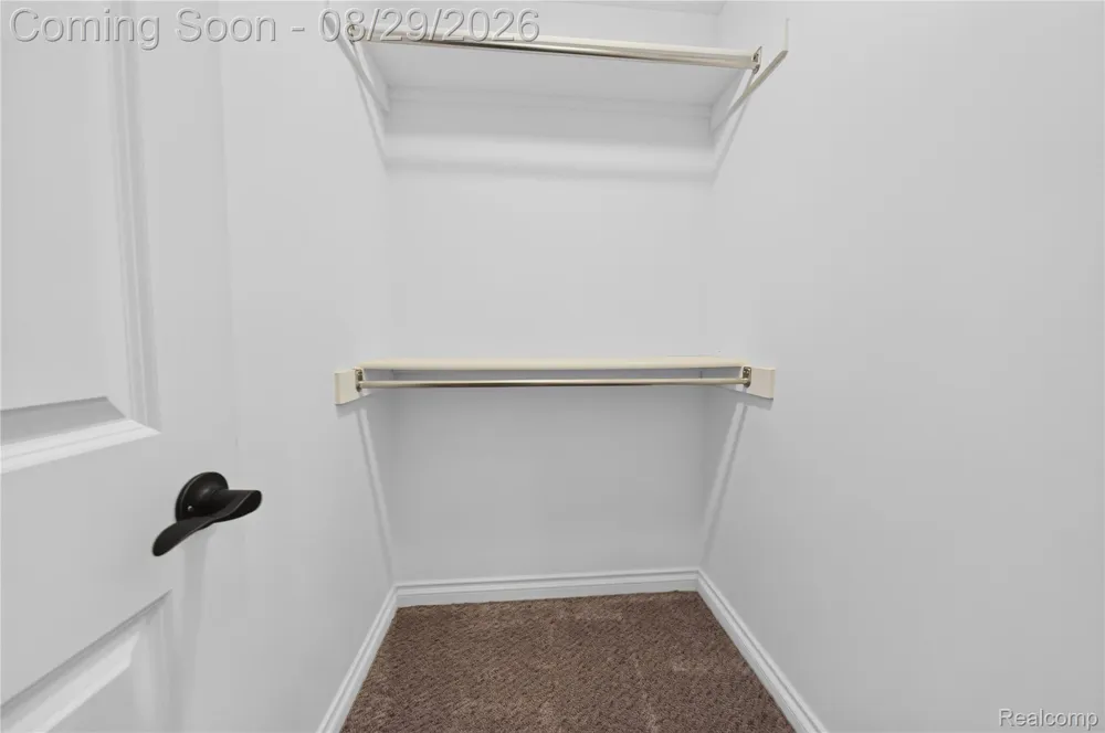 215 La Plaza Court Royal Oak City, MI 48073