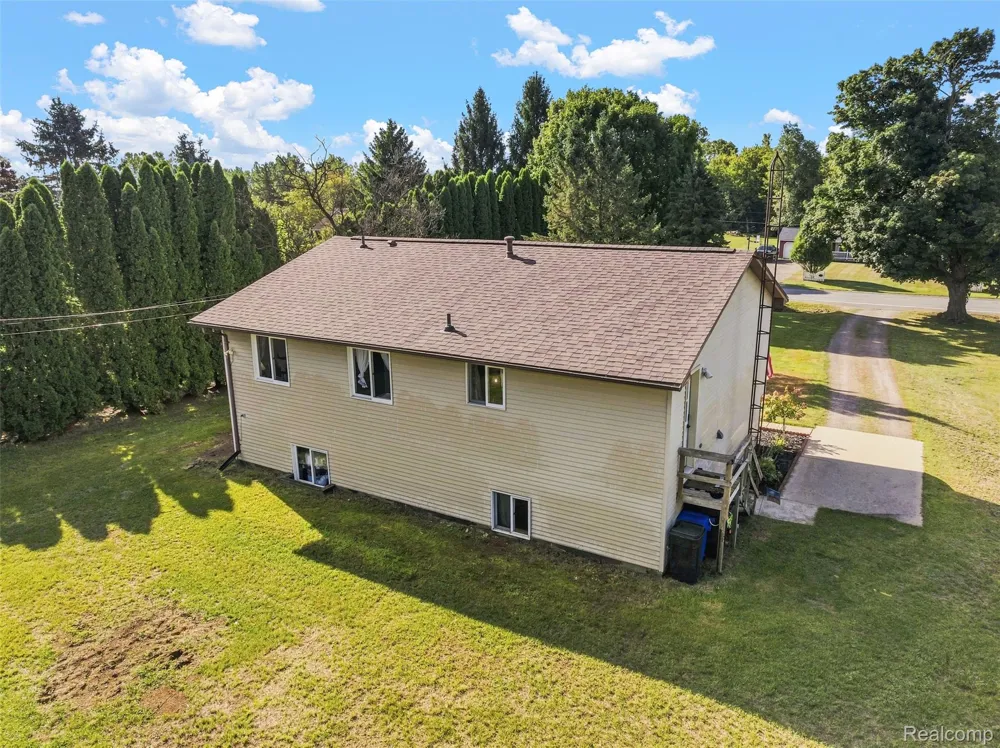 8491 E Mount Morris Road Richfield Township, MI 48463