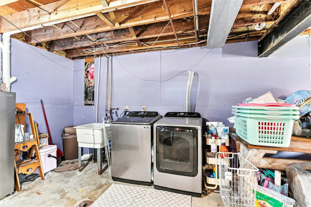 8491 E Mount Morris Road Richfield Township, MI 48463