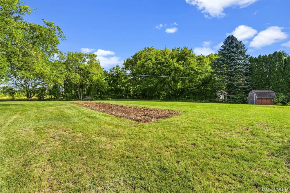 8491 E Mount Morris Road Richfield Township, MI 48463
