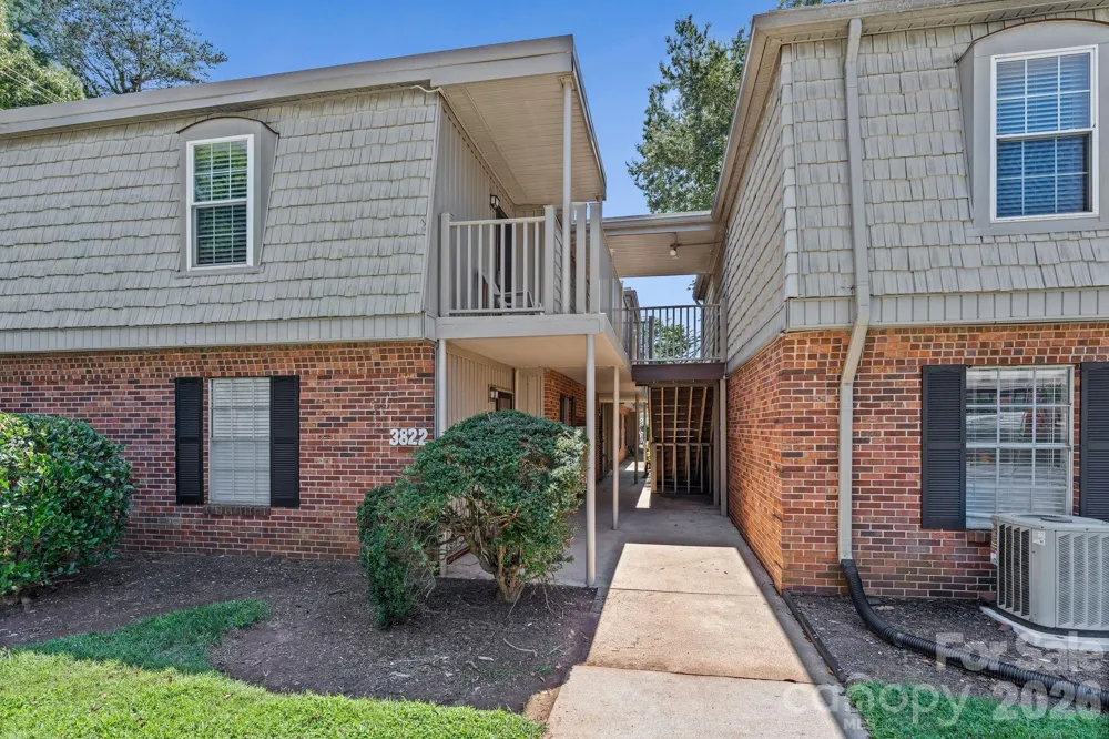 3822 Country Club Road #Unit #I Winston Salem, NC 27104