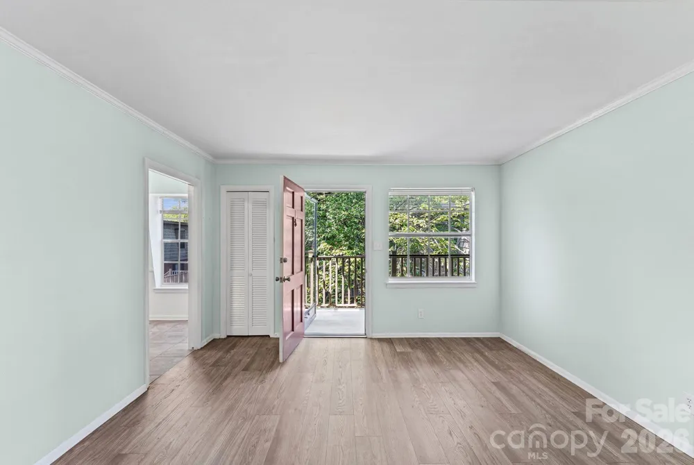 3822 Country Club Road #Unit #I Winston Salem, NC 27104