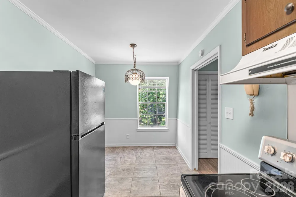 3822 Country Club Road #Unit #I Winston Salem, NC 27104