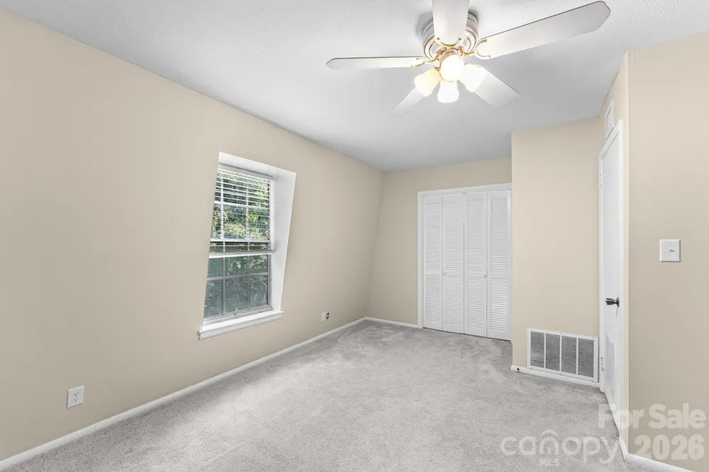 3822 Country Club Road #Unit #I Winston Salem, NC 27104