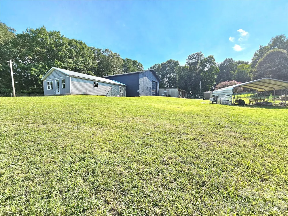 225 Eighth Avenue New London, NC 28127