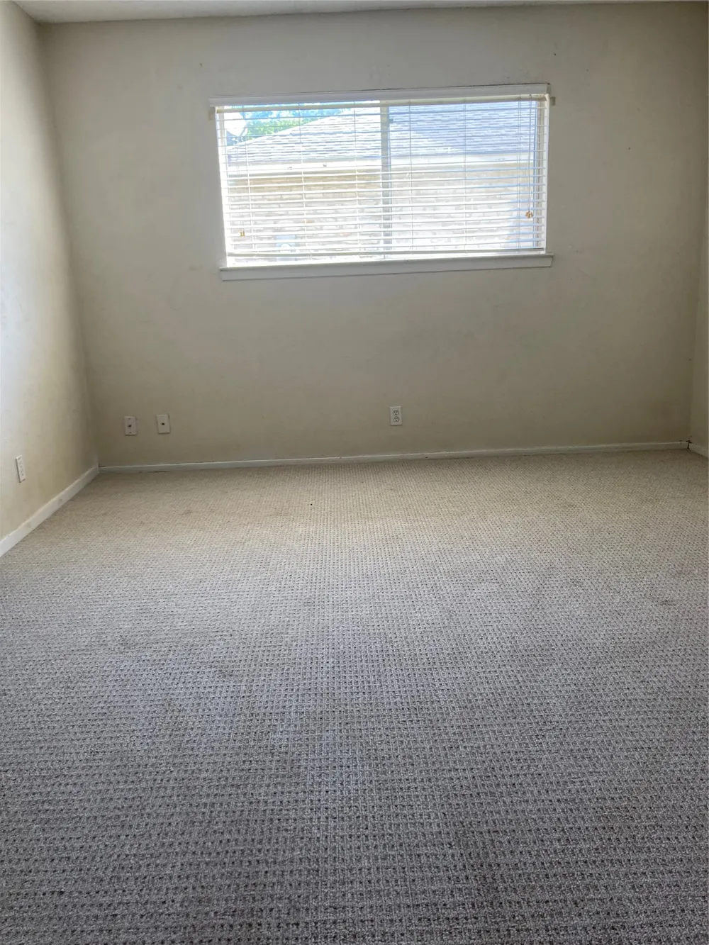 2002 Ridgetop Drive Round Rock, TX 78664
