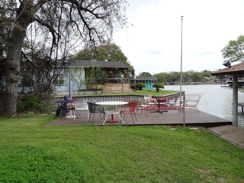 2052 Kanakoa Dr North Tool, TX 75143