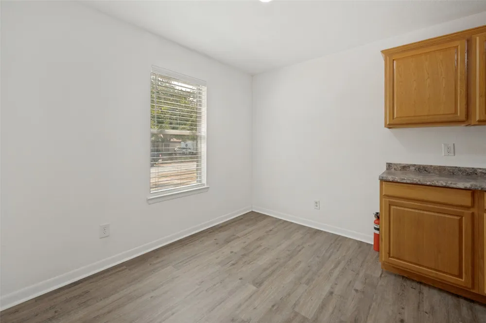 821 E Glendale St. Crowley, TX 76036