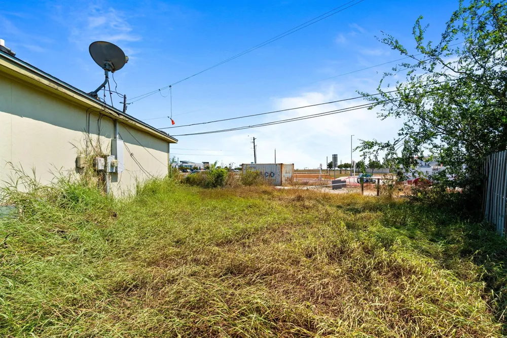 1937 Modesto Street Corpus Christi, TX 78417