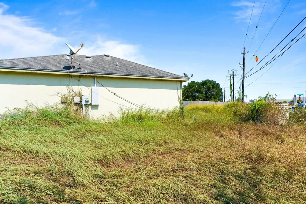 1937 Modesto Street Corpus Christi, TX 78417