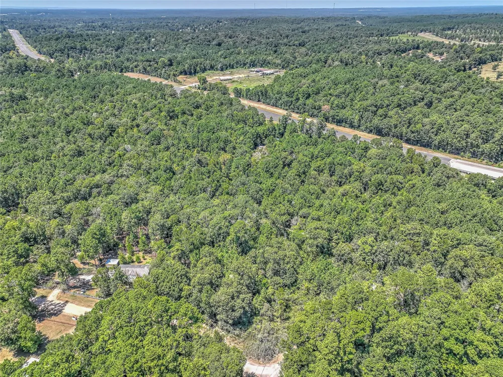280 Crystal Lakes W Livingston, TX 77351
