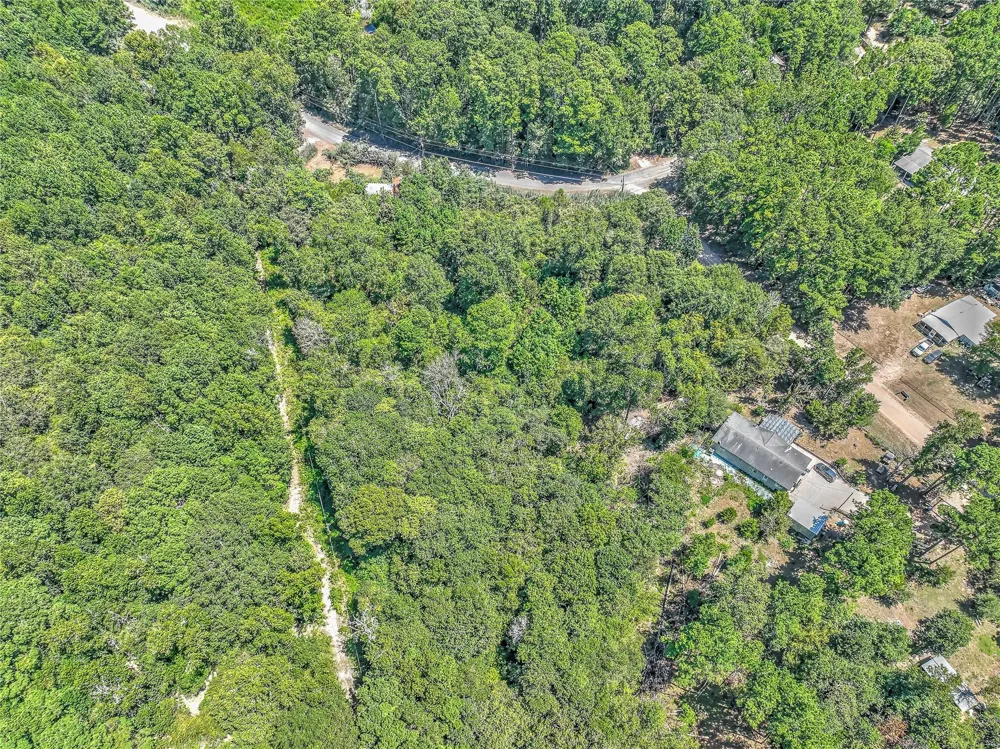 280 Crystal Lakes W Livingston, TX 77351