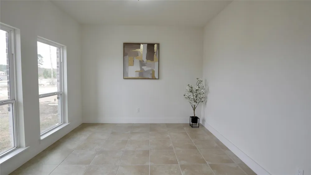 1189 County Road 5100 Cleveland, TX 77327
