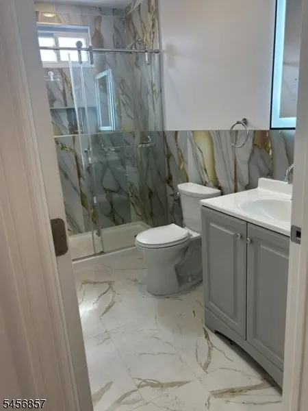 995 S Orange Ave #2 Unit 2 Newark City, NJ 07106