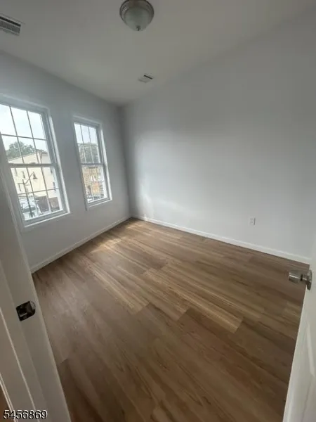995 S Orange Ave #3 Unit 3 Newark City, NJ 07106