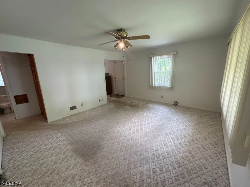 97 Cayuga Ave Rockaway, NJ 07866