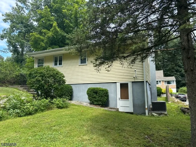 97 Cayuga Ave Rockaway, NJ 07866