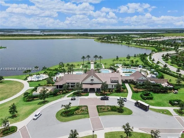 19861 Whispering Creek Rd #225 Loxahatchee, FL 33470
