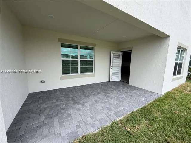 19861 Whispering Creek Rd #225 Loxahatchee, FL 33470