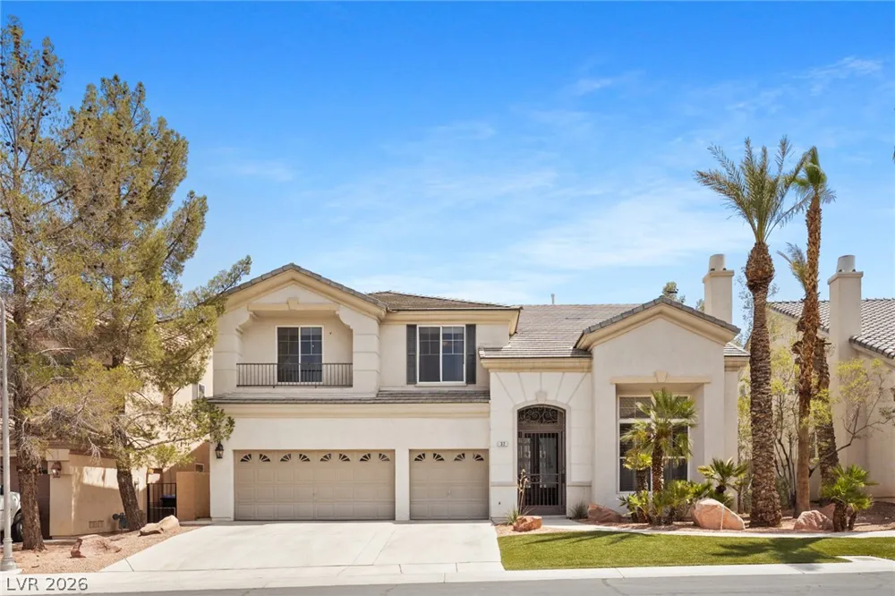 32 Cascade Lake Street Las Vegas, NV 89148