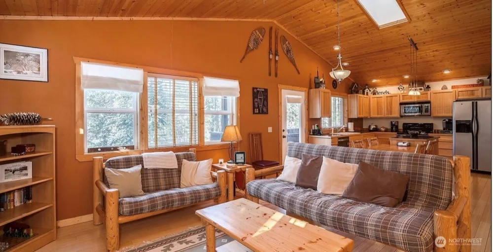 25819 Camp 12 Road Leavenworth, WA 98826