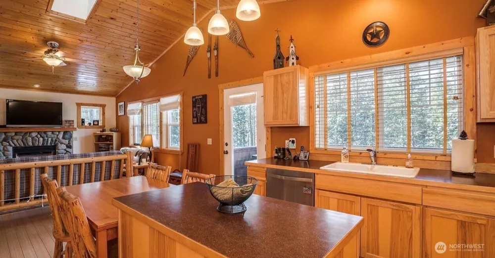 25819 Camp 12 Road Leavenworth, WA 98826