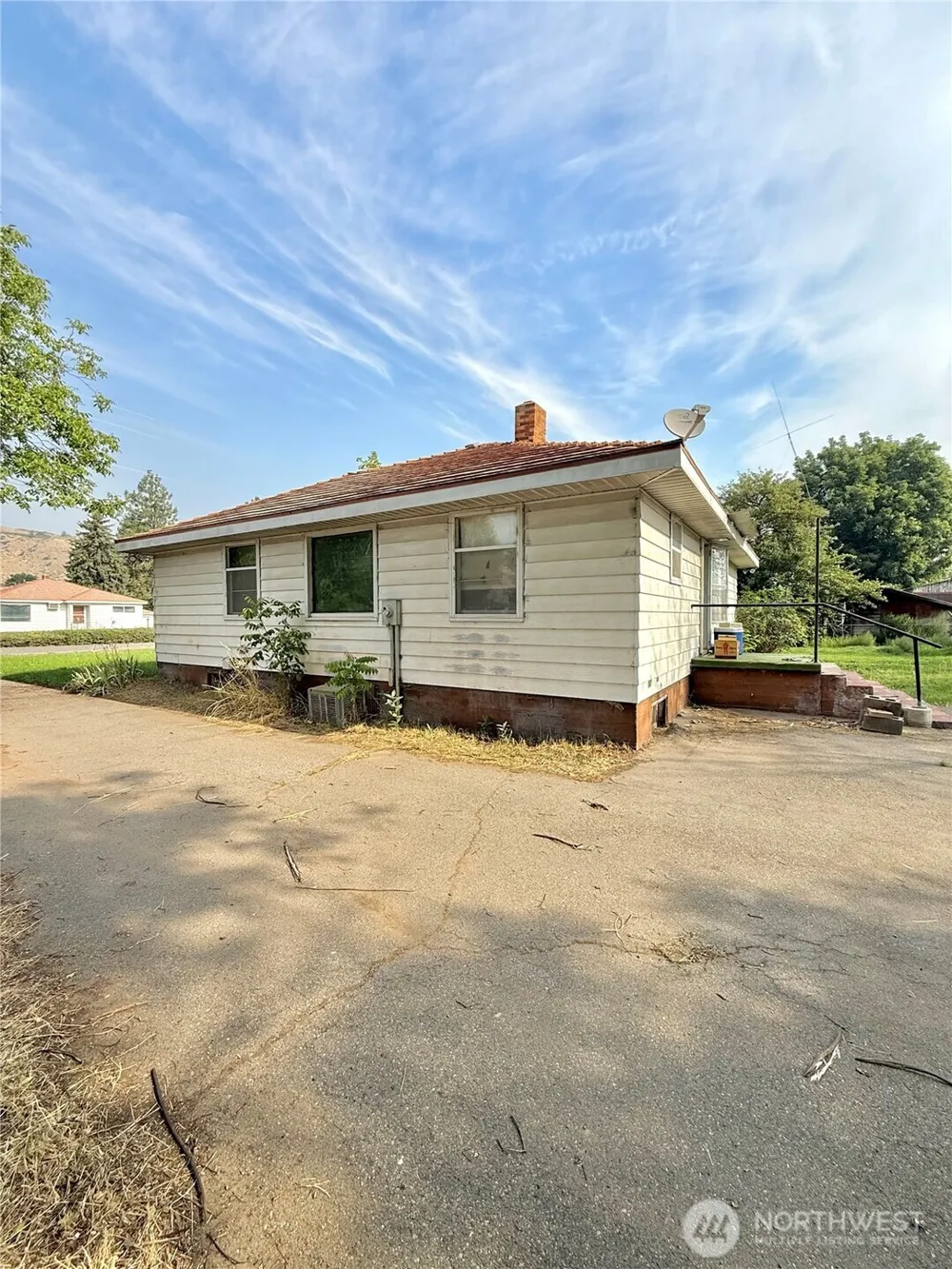 2276 Burton Avenue Okanogan, WA 98840