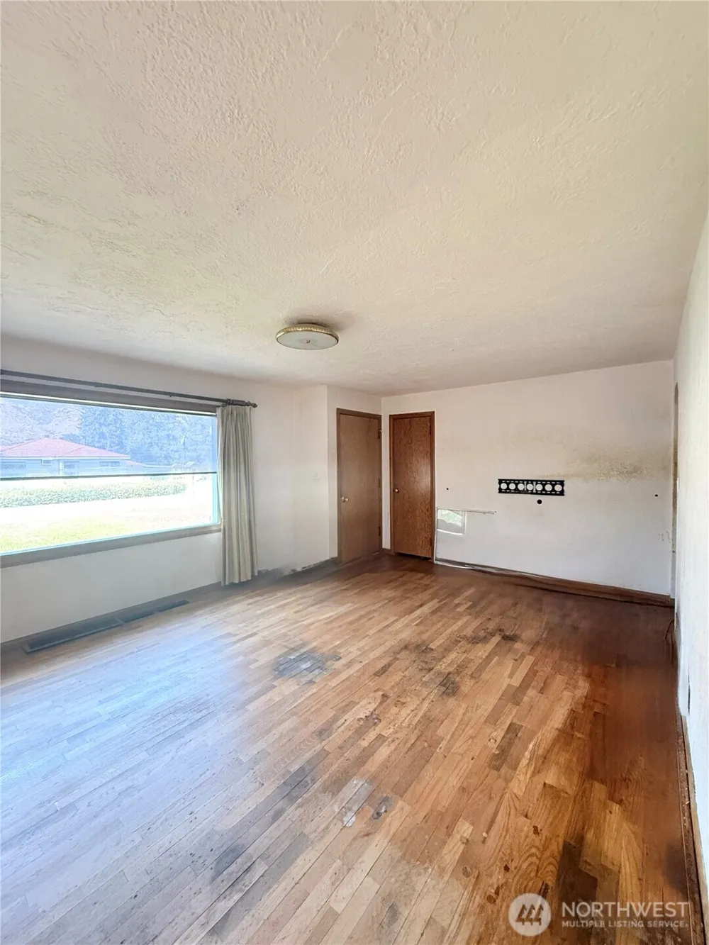 2276 Burton Avenue Okanogan, WA 98840