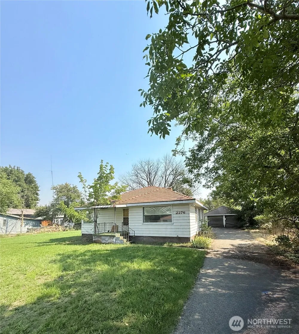 2276 Burton Avenue Okanogan, WA 98840
