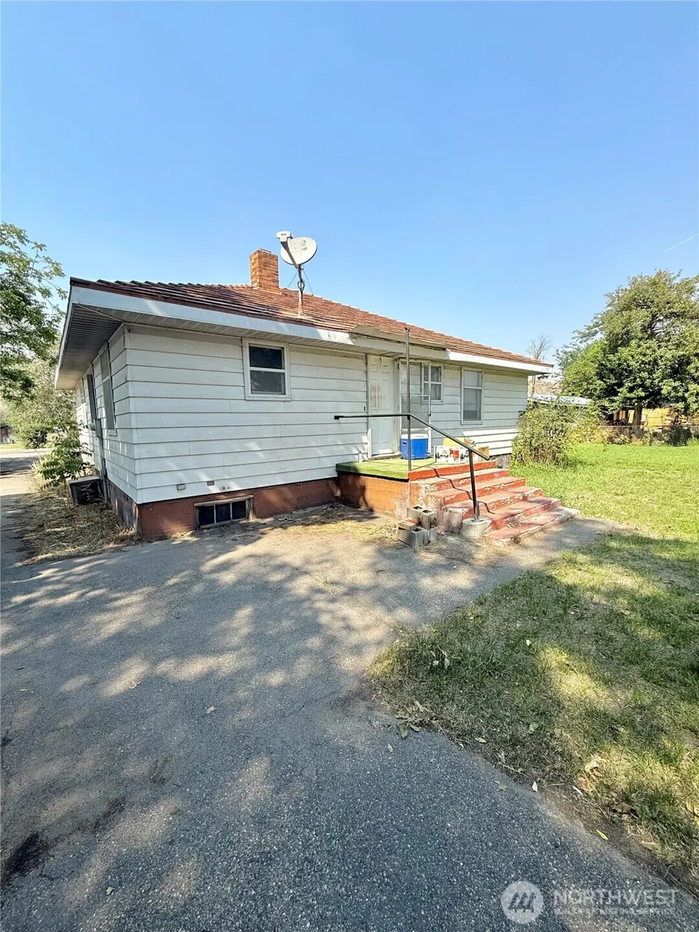 2276 Burton Avenue Okanogan, WA 98840