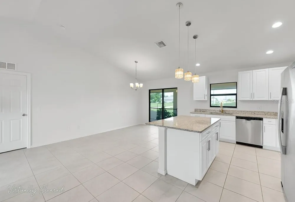 217 NE 20TH TERRACE Cape Coral, FL 33909