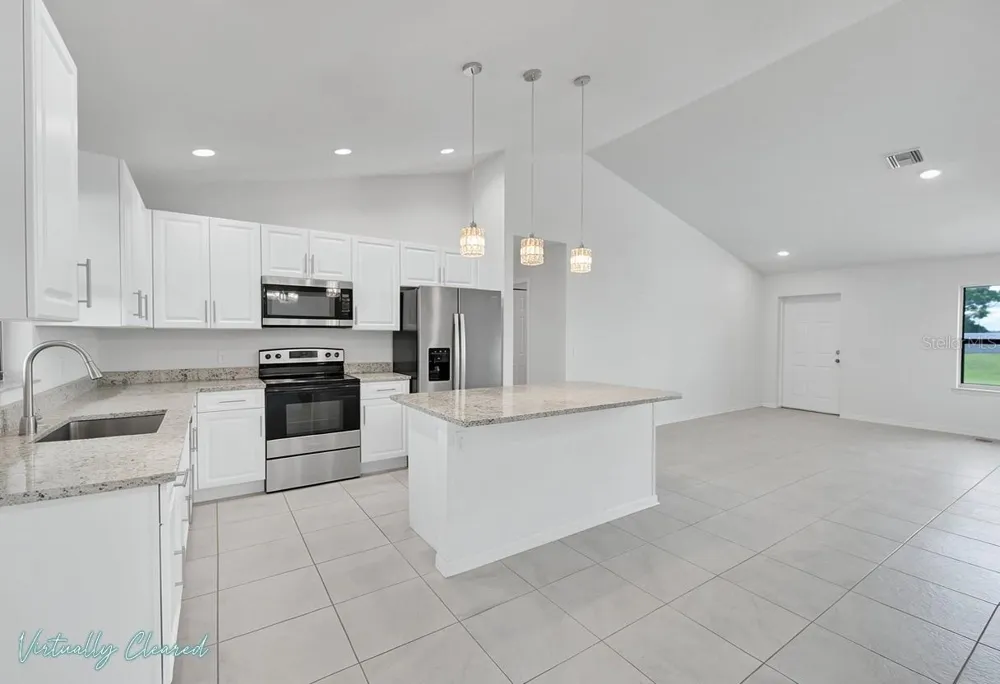 217 NE 20TH TERRACE Cape Coral, FL 33909