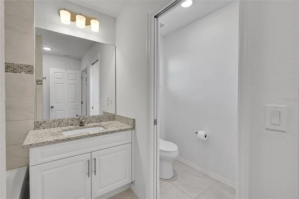 217 NE 20TH TERRACE Cape Coral, FL 33909