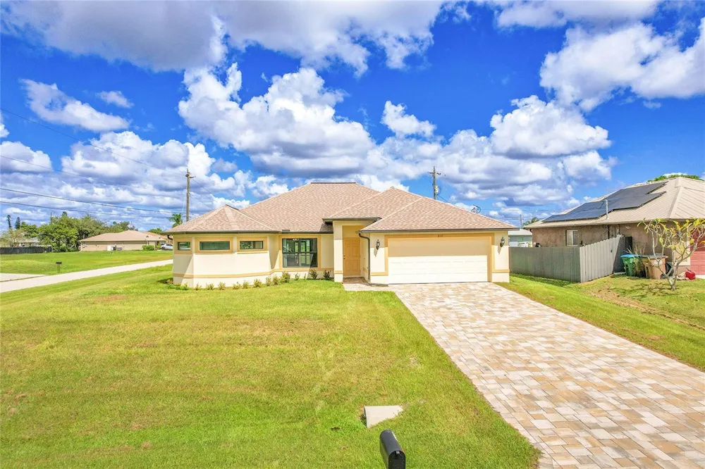 217 NE 20TH TERRACE Cape Coral, FL 33909