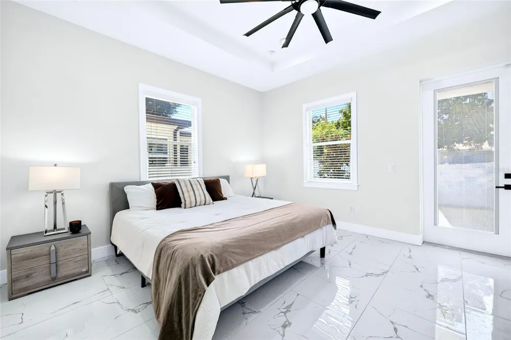 4020 W ARCH STREET Tampa, FL 33607