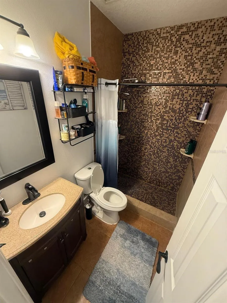 Address Not Shown Celebration, FL 34747