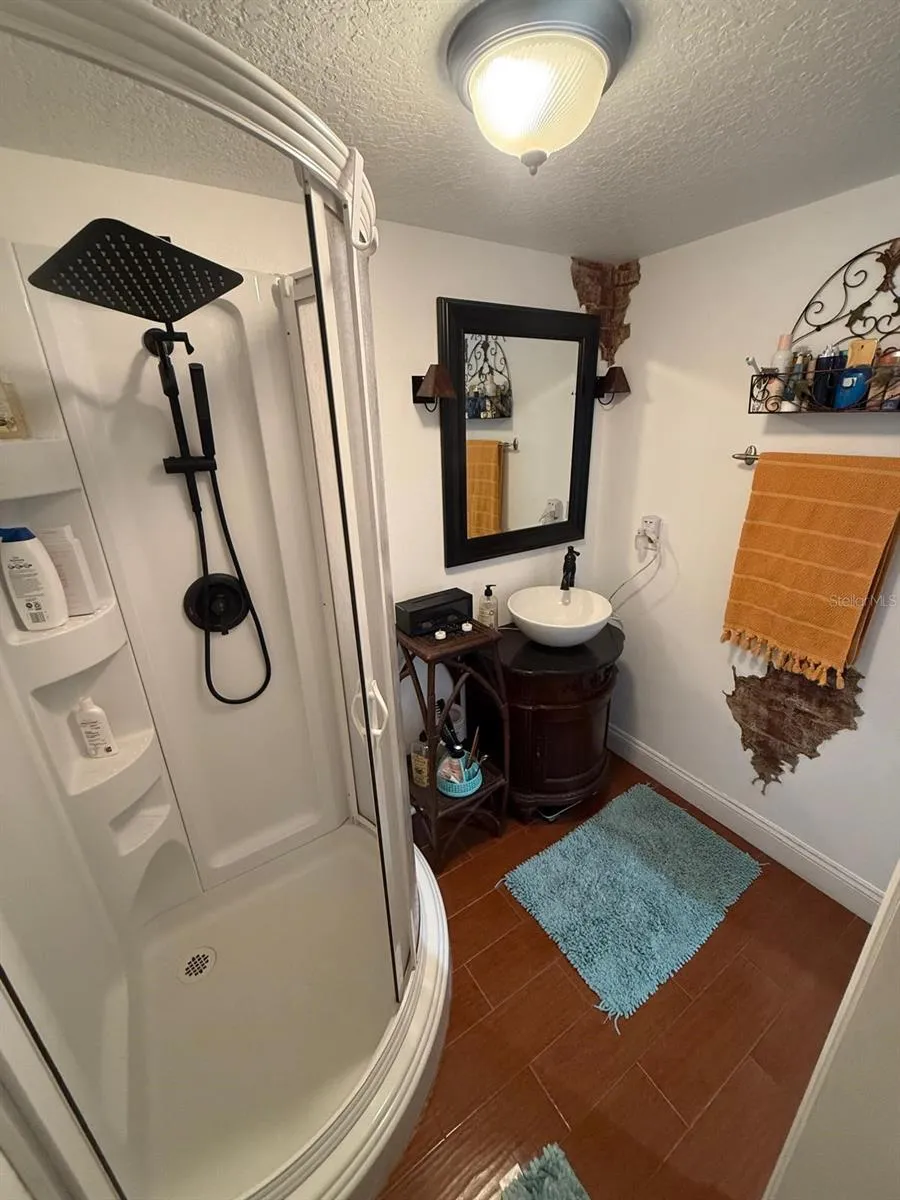 Address Not Shown Celebration, FL 34747