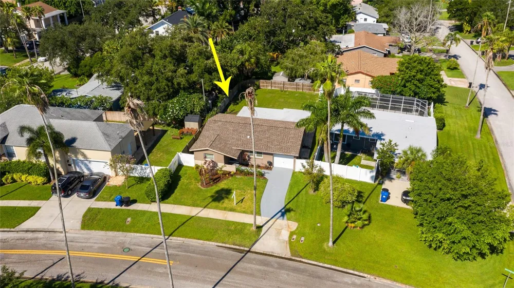 1836 BAYOU GRANDE BOULEVARD NE St Petersburg, FL 33703