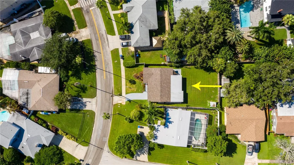 1836 BAYOU GRANDE BOULEVARD NE St Petersburg, FL 33703