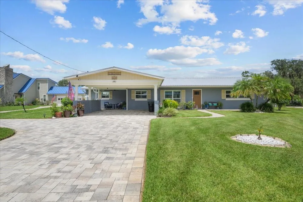 209 RIVER DRIVE East Palatka, FL 32131