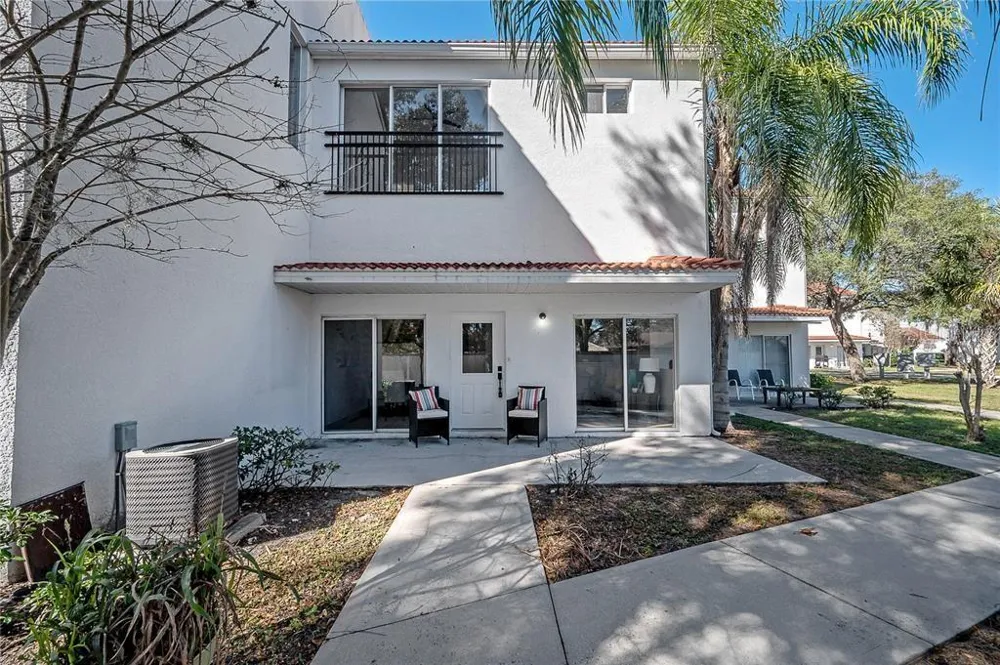 9417 CITRUS GLEN PLACE Tampa, FL 33618