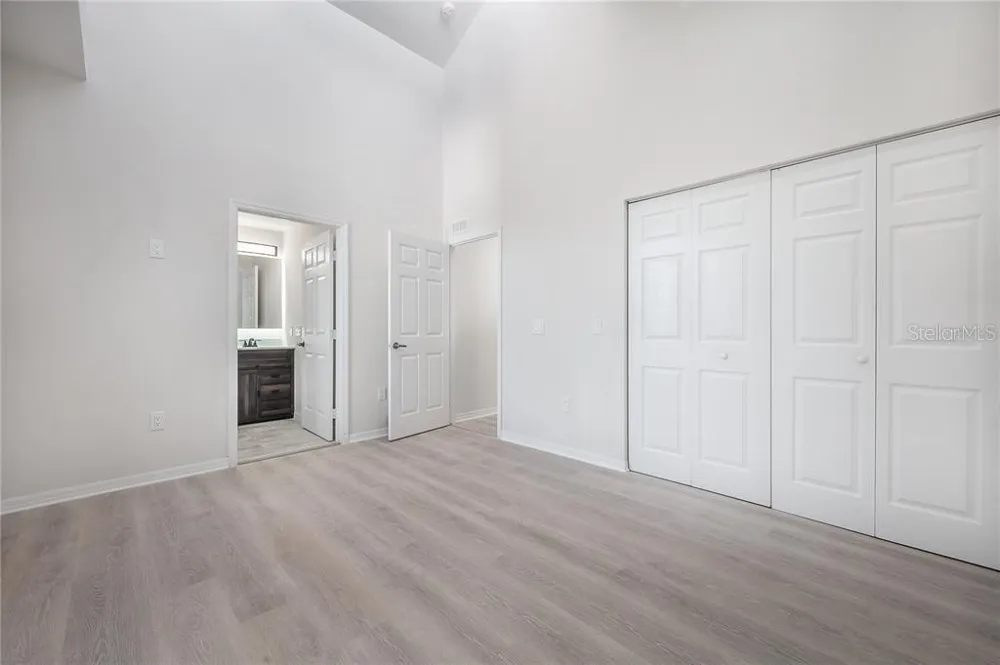 9417 CITRUS GLEN PLACE Tampa, FL 33618