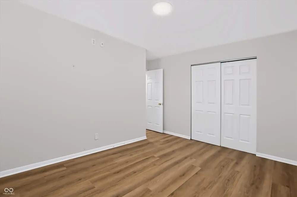 18 Roderick Court Beech Grove, IN 46107