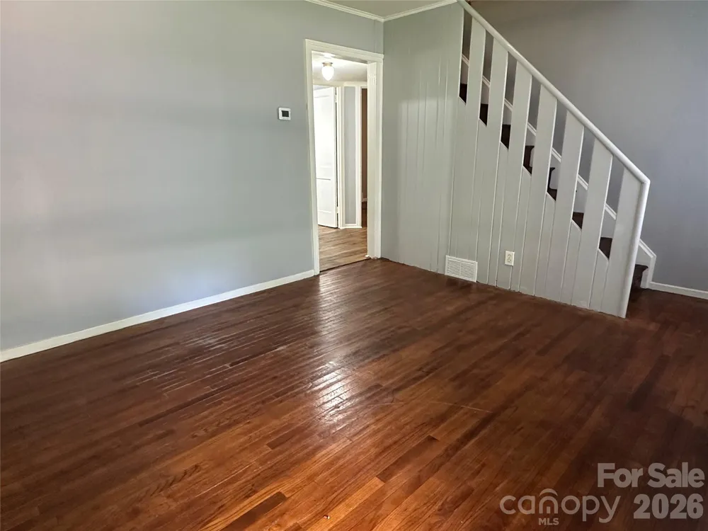 1012 Louise Road Winston Salem, NC 27107